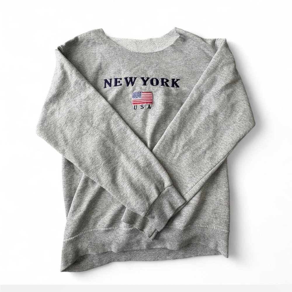 Gray New York USA crewneck